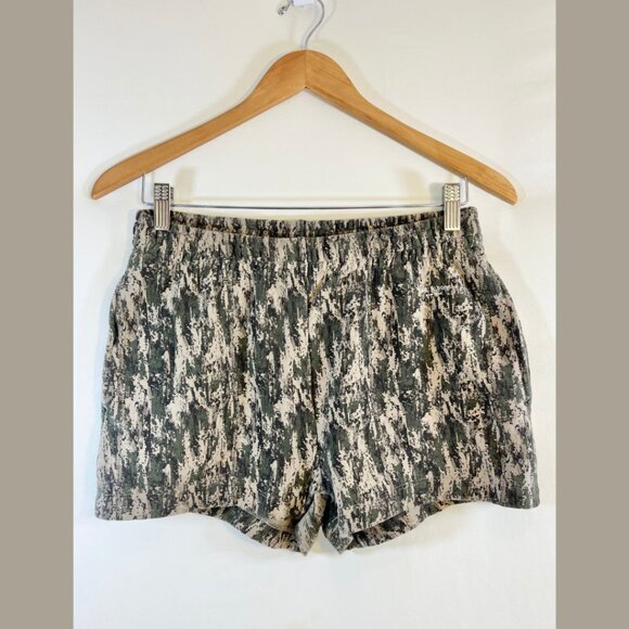 Rag and Bone Green Camo Print City Short - size M - Picture 2 of 8